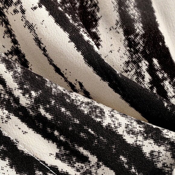 Black and White Casual Women's Brush Print Drop Shoulder Shirt - Picture 8 of 8